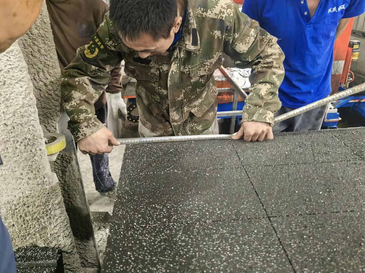 Self-insulating block measured during the Tacheng cutting-system upgrade