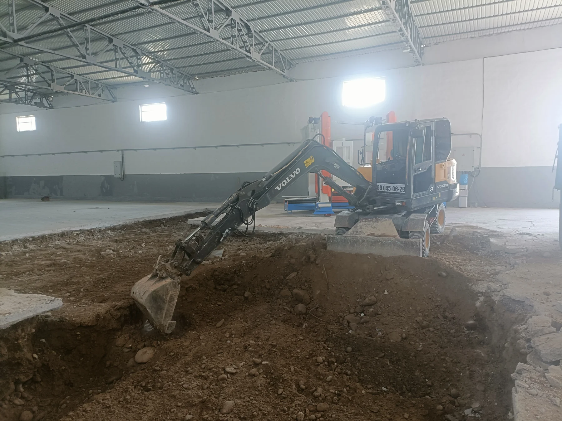 Foundation preparation inside the Uzbekistan lightweight block project factory