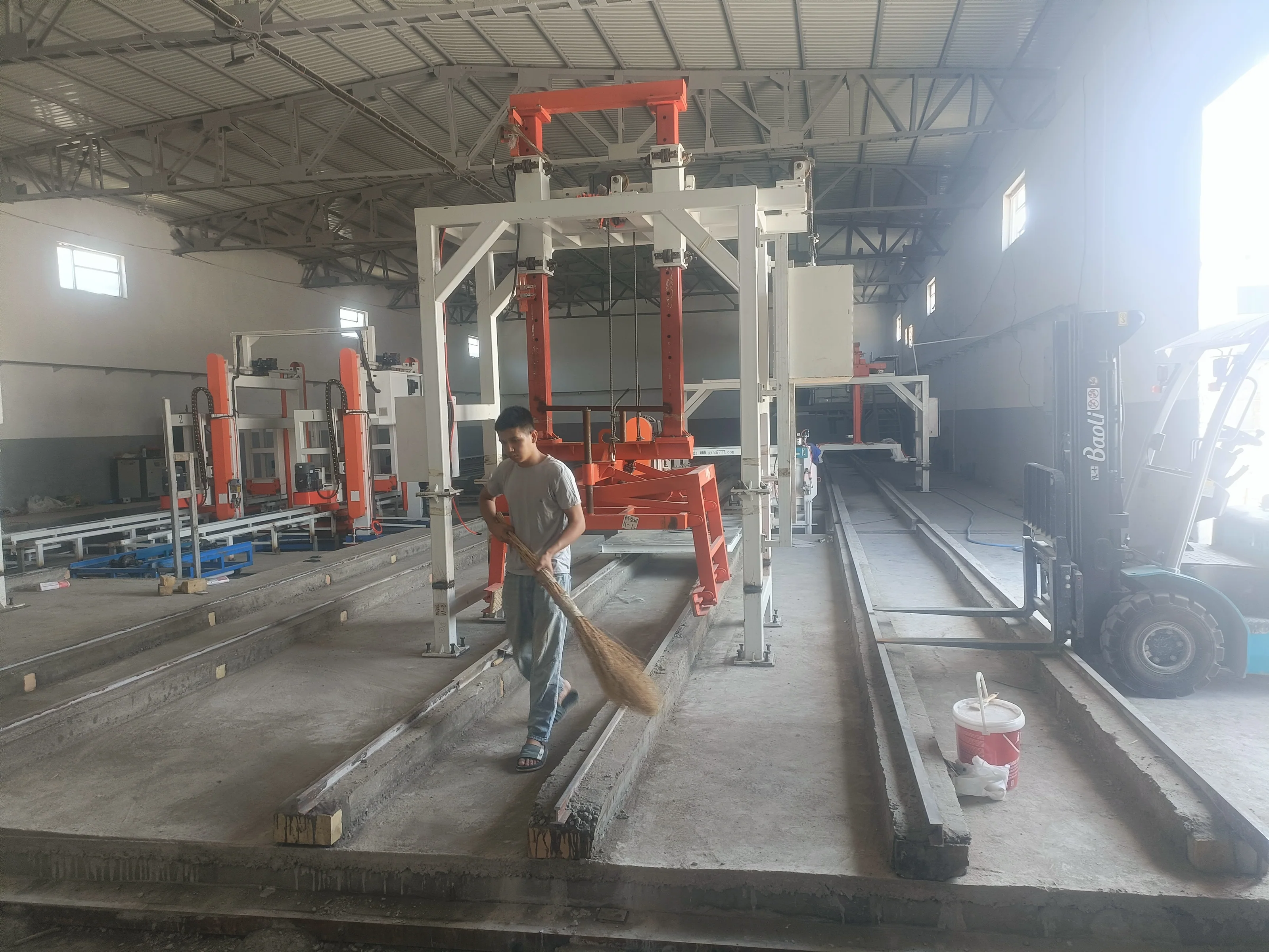 HENGDE stacking equipment installation at the Uzbekistan customer site
