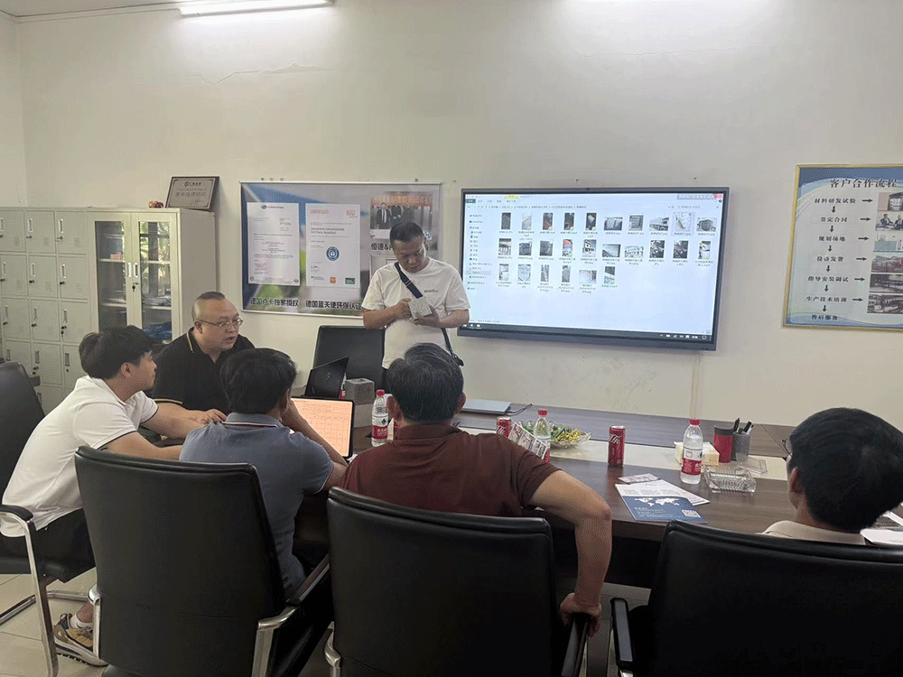 Cambodia project team reviewing HENGDE lightweight block production equipment