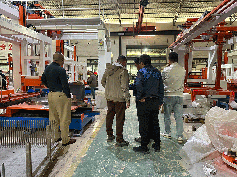 HENGDE project team reviewing HENGDE clc / foamed concrete block production equipment — factory visit image 1