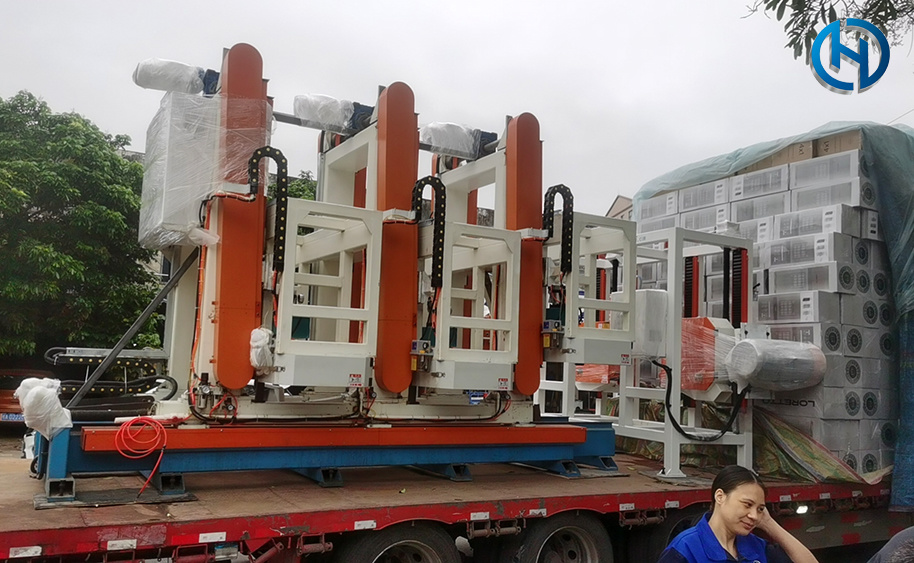 HENGDE cutting system production equipment prepared for shipment to China — equipment shipment image 1
