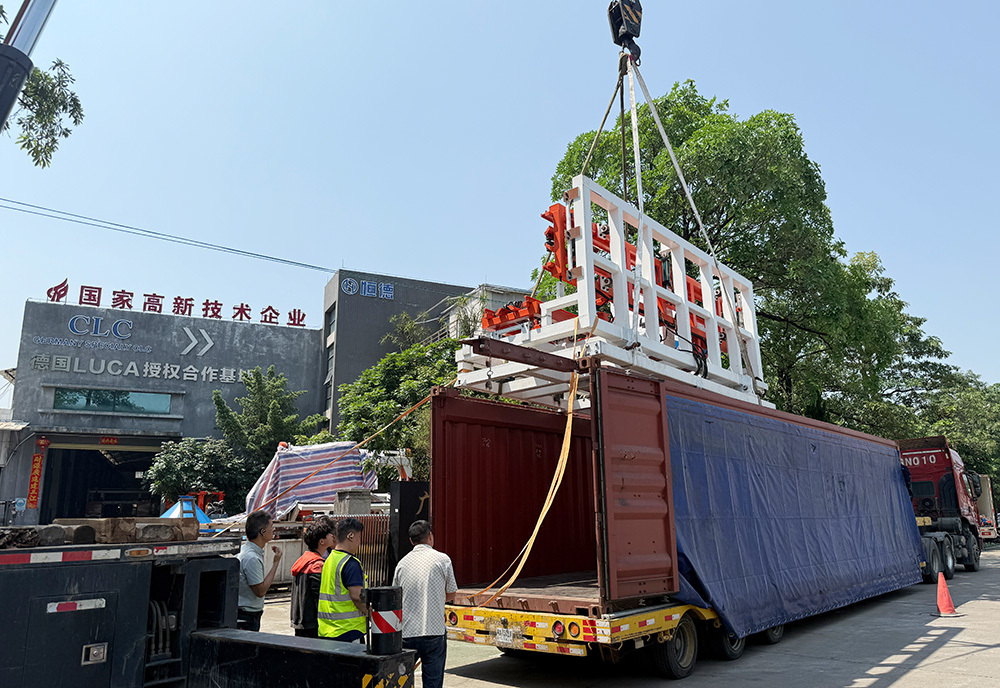 HENGDE lightweight wall panel production equipment prepared for shipment to Ghana — equipment shipment image 2