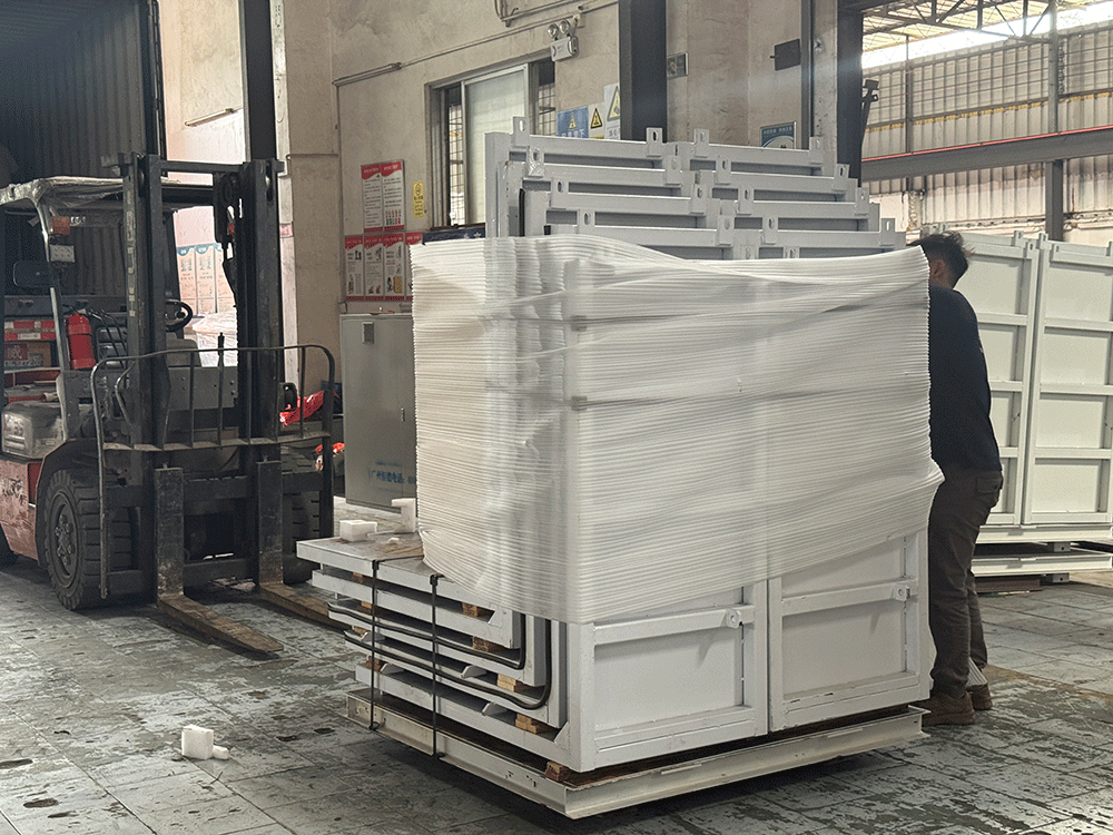 HENGDE lightweight wall panel production equipment prepared for shipment to Philippines