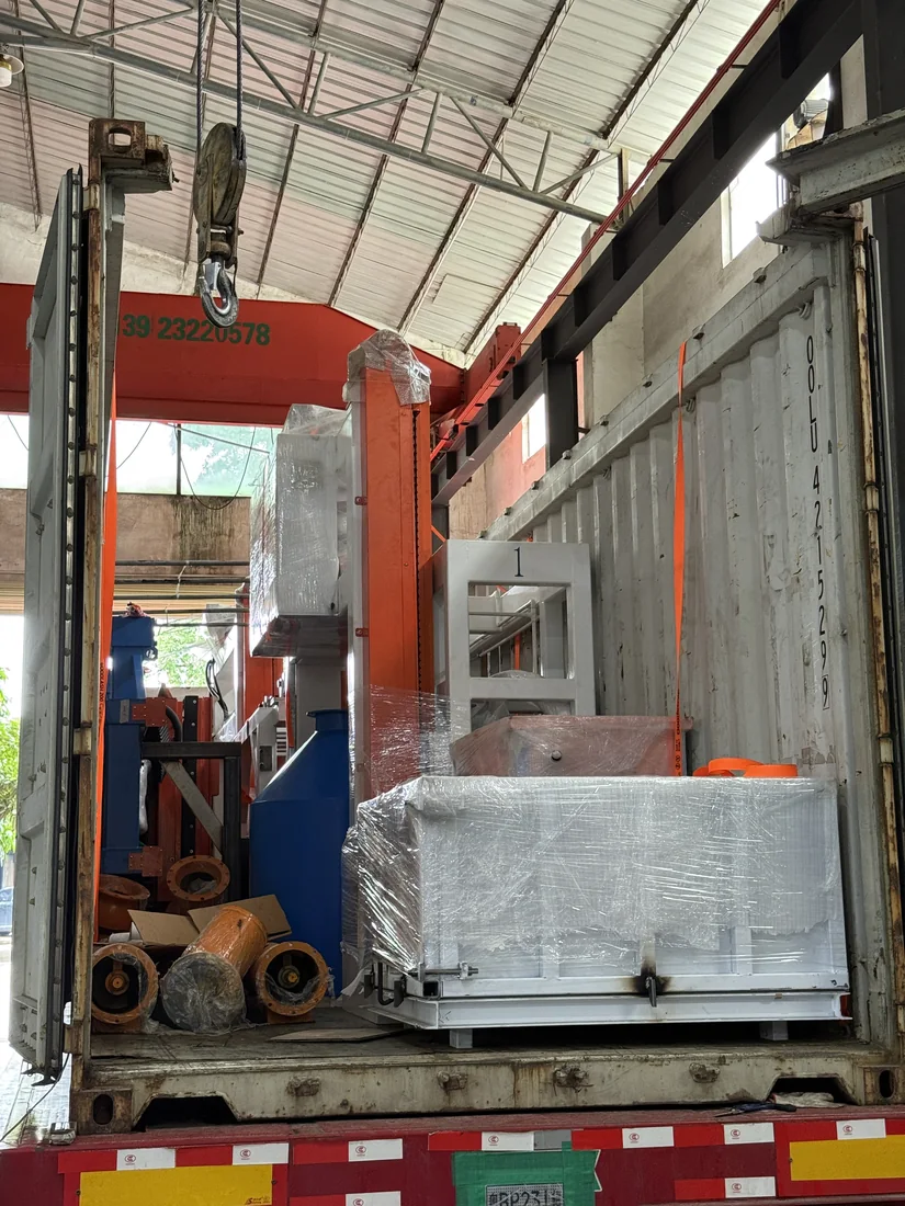 Foam-concrete block production equipment loaded into a container for the Indonesia project