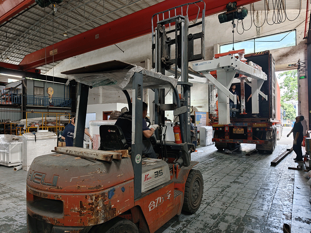 Malaysian client's lightweight block production line equipment being loaded for shipment
