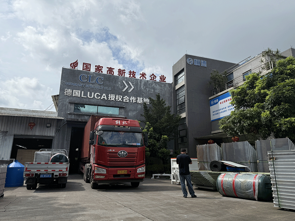 HENGDE lightweight block production-line equipment loaded for shipment to Malaysia