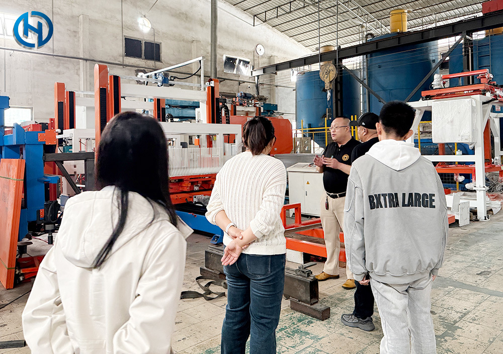 HENGDE equipment reviewed for the Gansu Dunhuang project