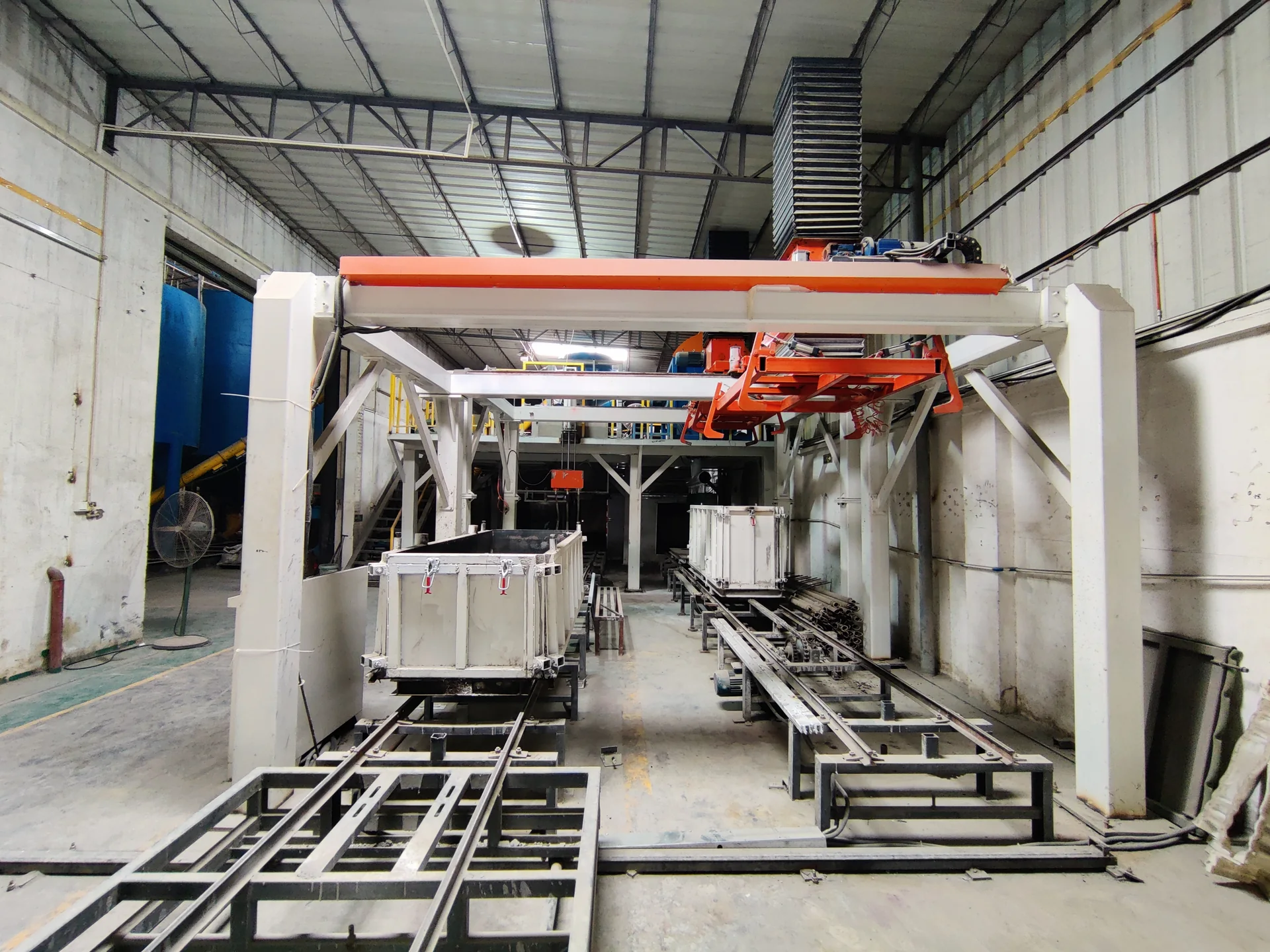 HENGDE demoulding lifting tool for lightweight block and wall-panel production