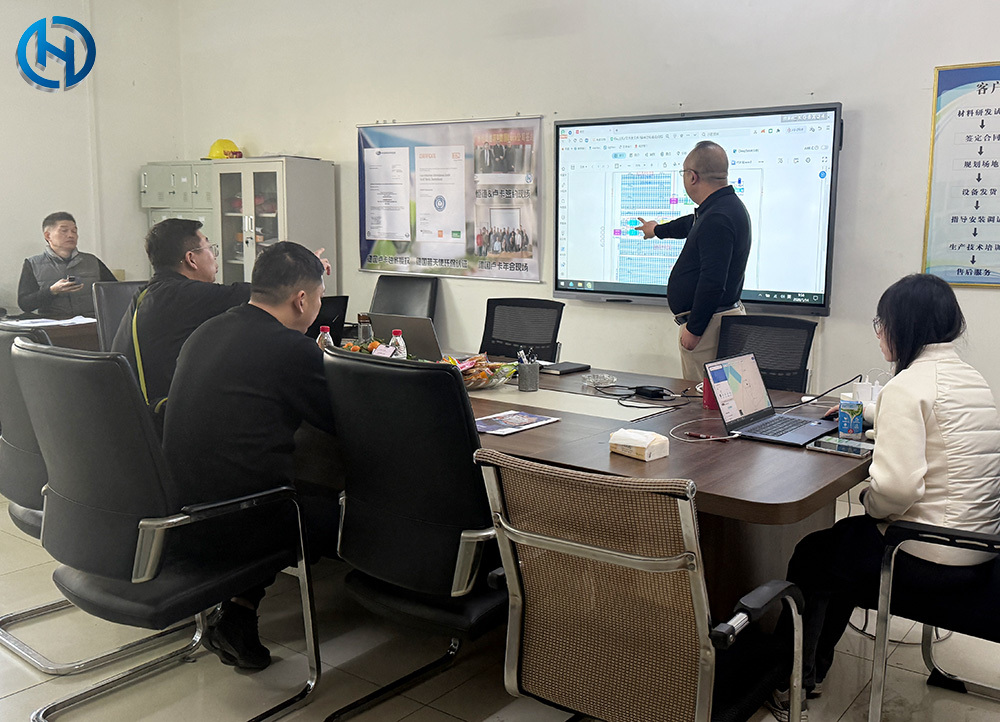 Real HENGDE project media from the Inner Mongolia lightweight block line