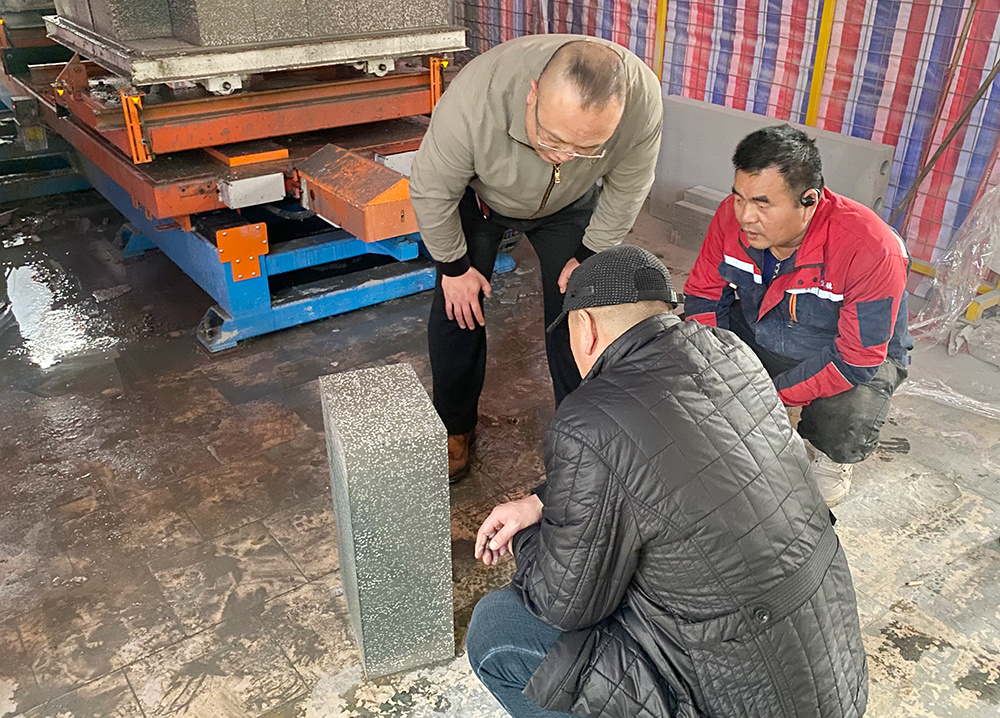 Real production media from the Russia self-insulating block project