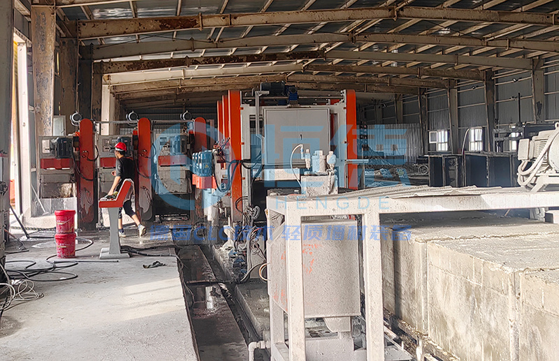 Real production media from the Hotan Pishan self-insulating block project