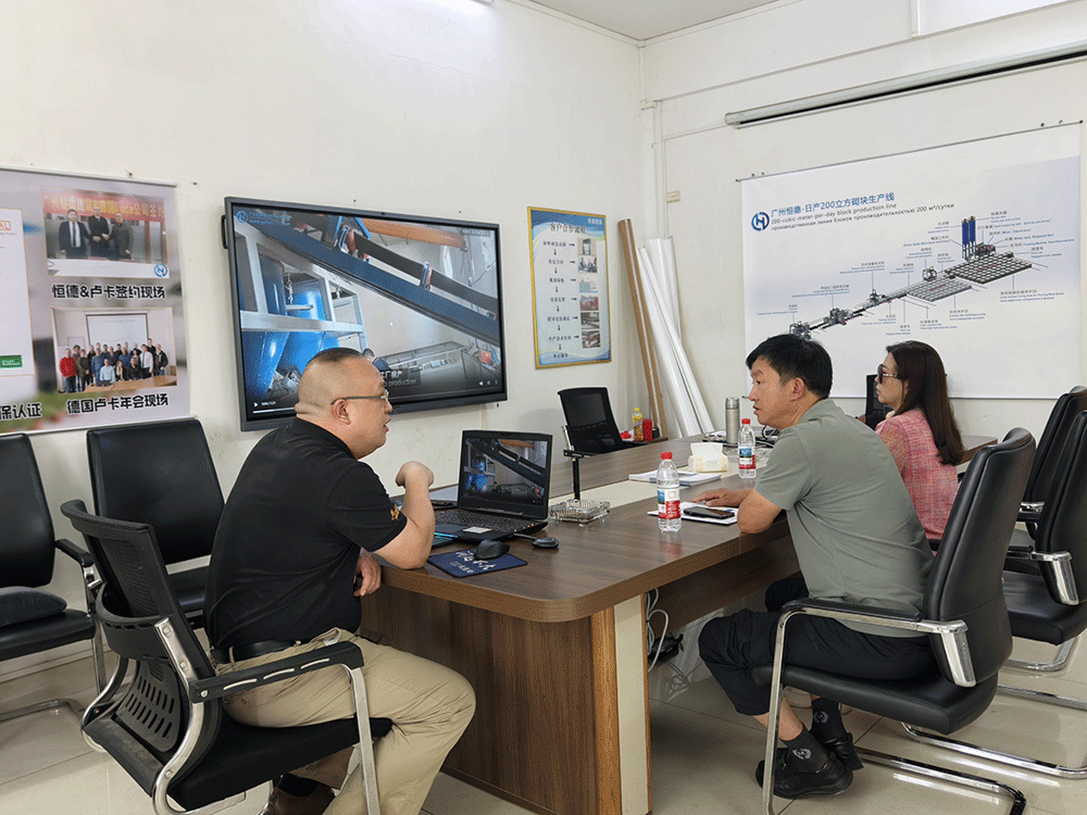 Guizhou client visit at Hengde factory