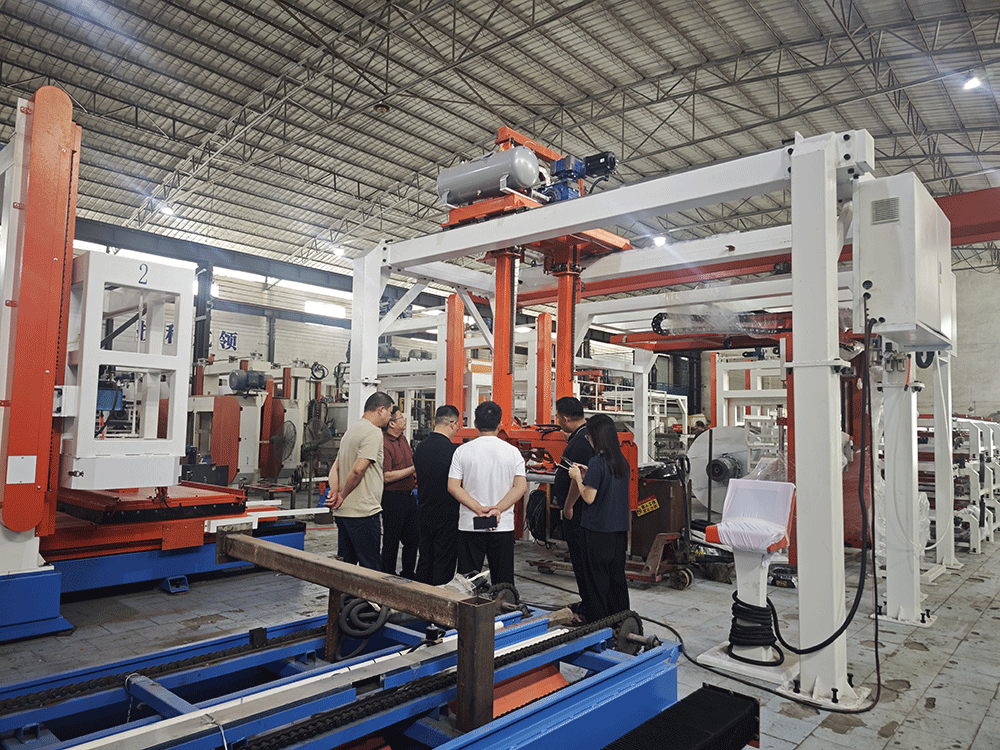 Ethiopian client viewing equipment